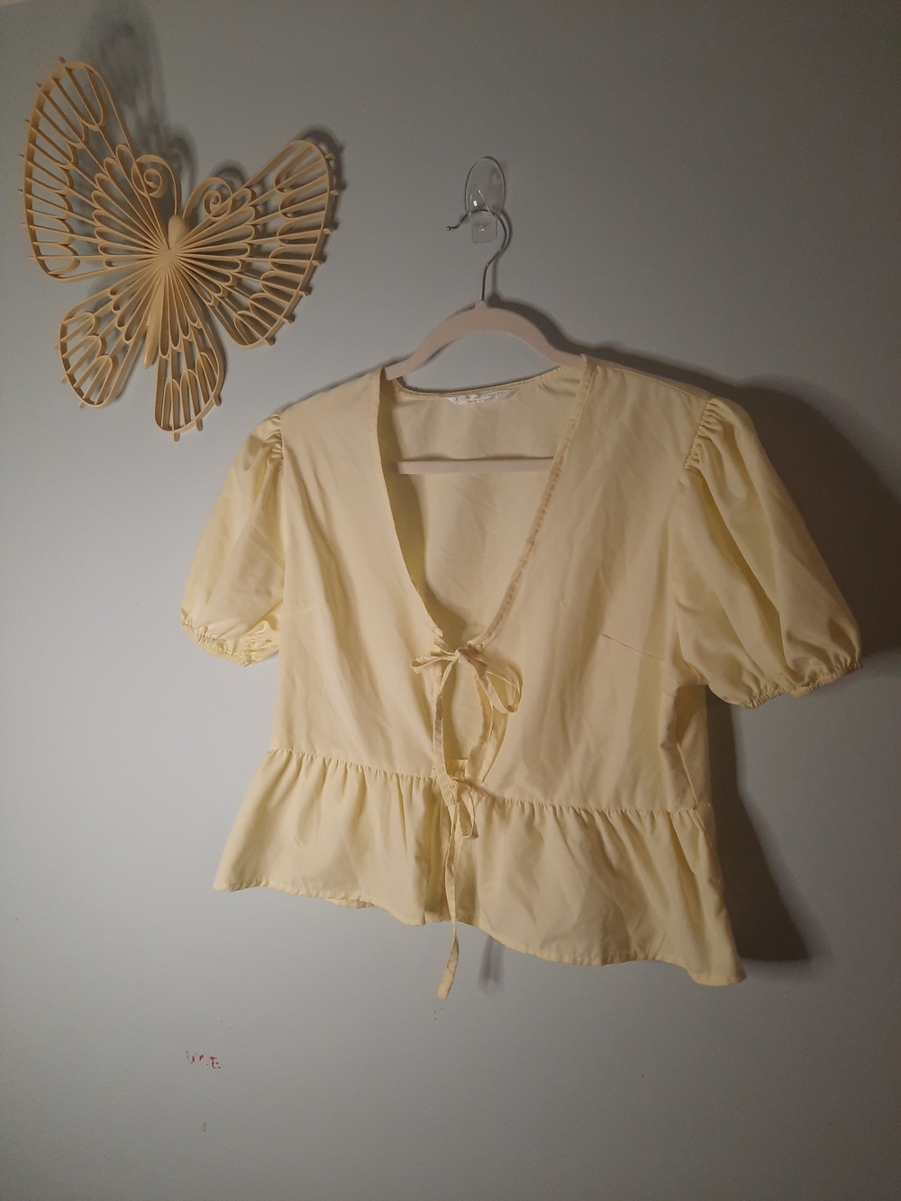 Light Yellow Sz Large Women's Tie-Front Puff Sleeve Top, Trendy, Preppy, Summer